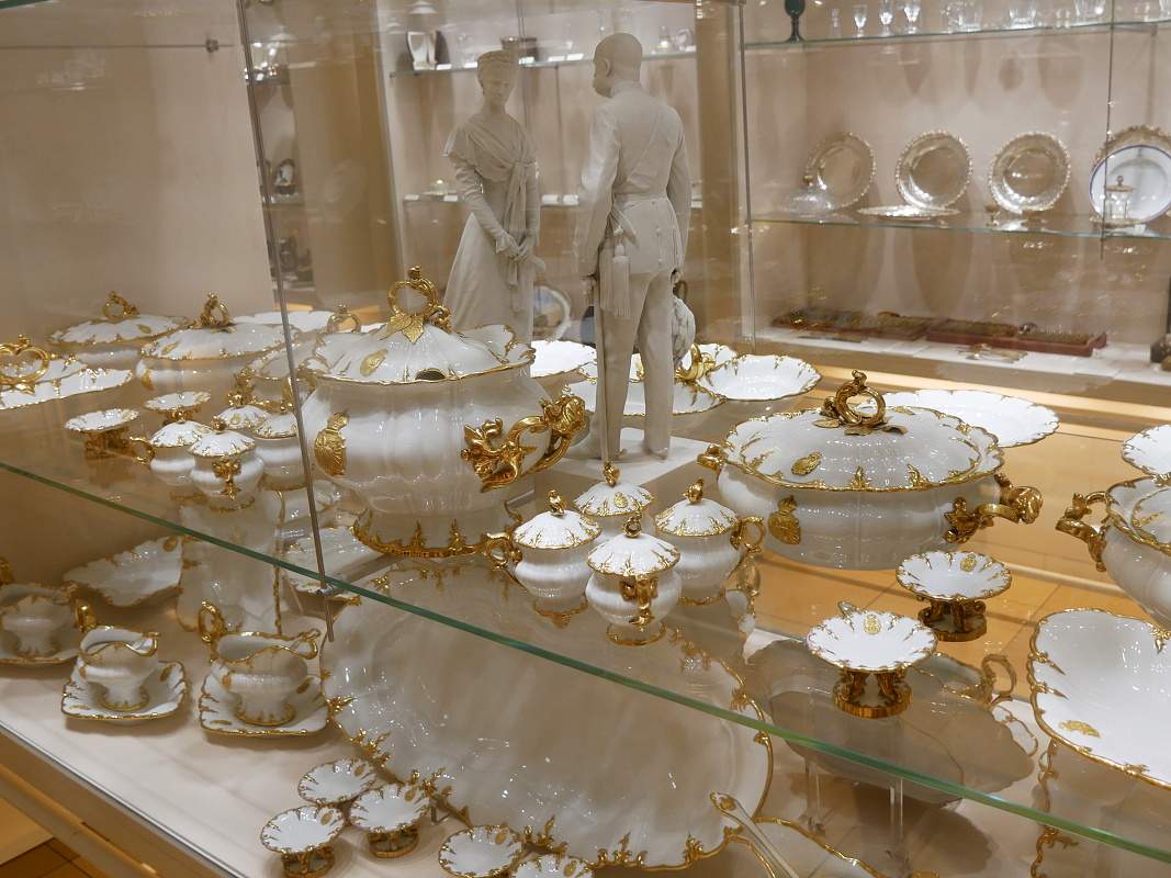 Hofburg, Strieborná zbierka, Zlatý servis Sissi a Františka Jozefa I.