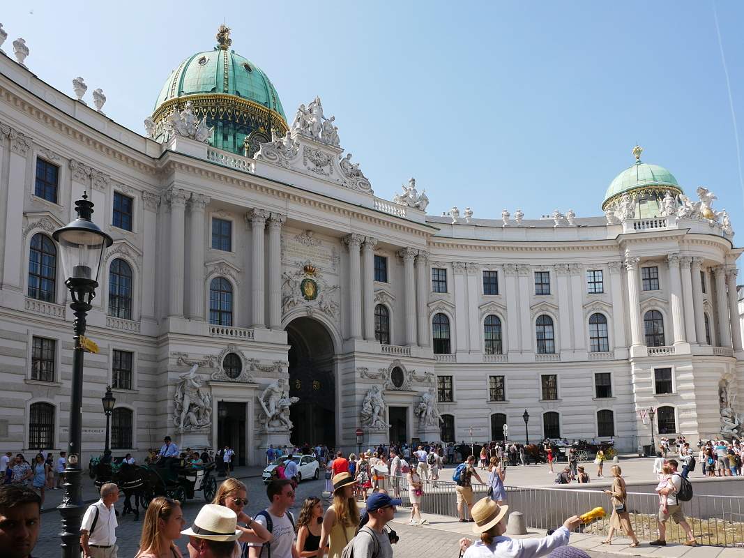 Hofburg, vstup