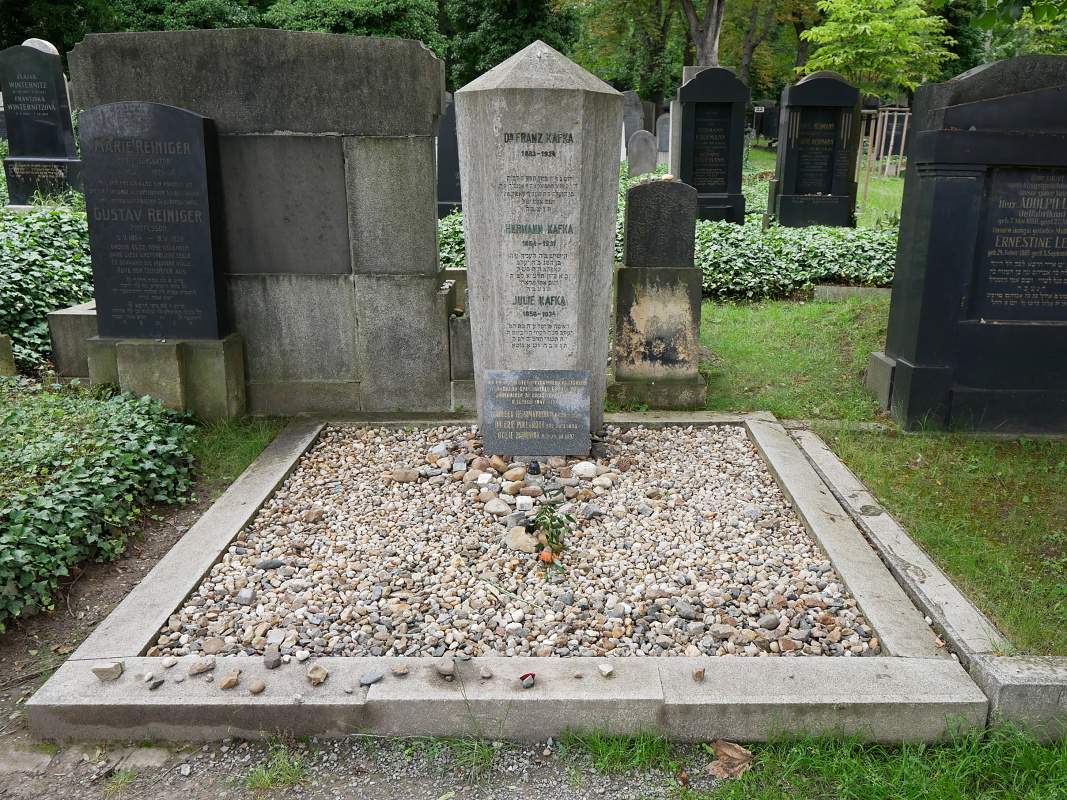 Židovský cintorín na Žižkove - Dr. Franz Kafka, spisovateľ