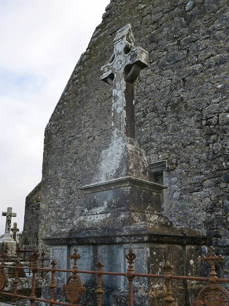 Opátstvo Kilmacduagh - Katedrála