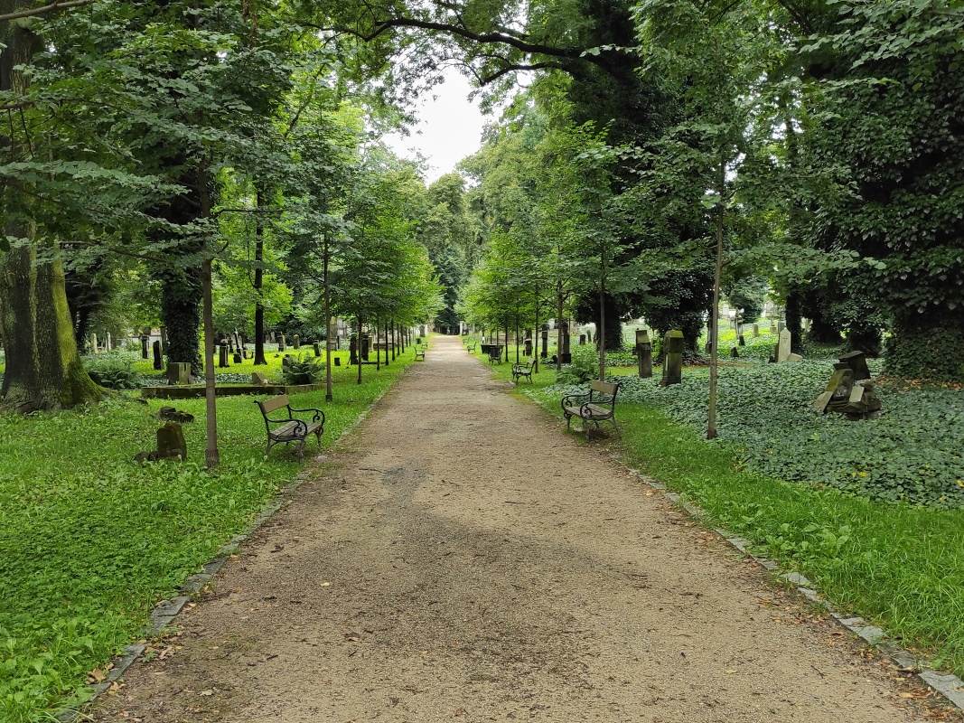 Malostranský cintorín