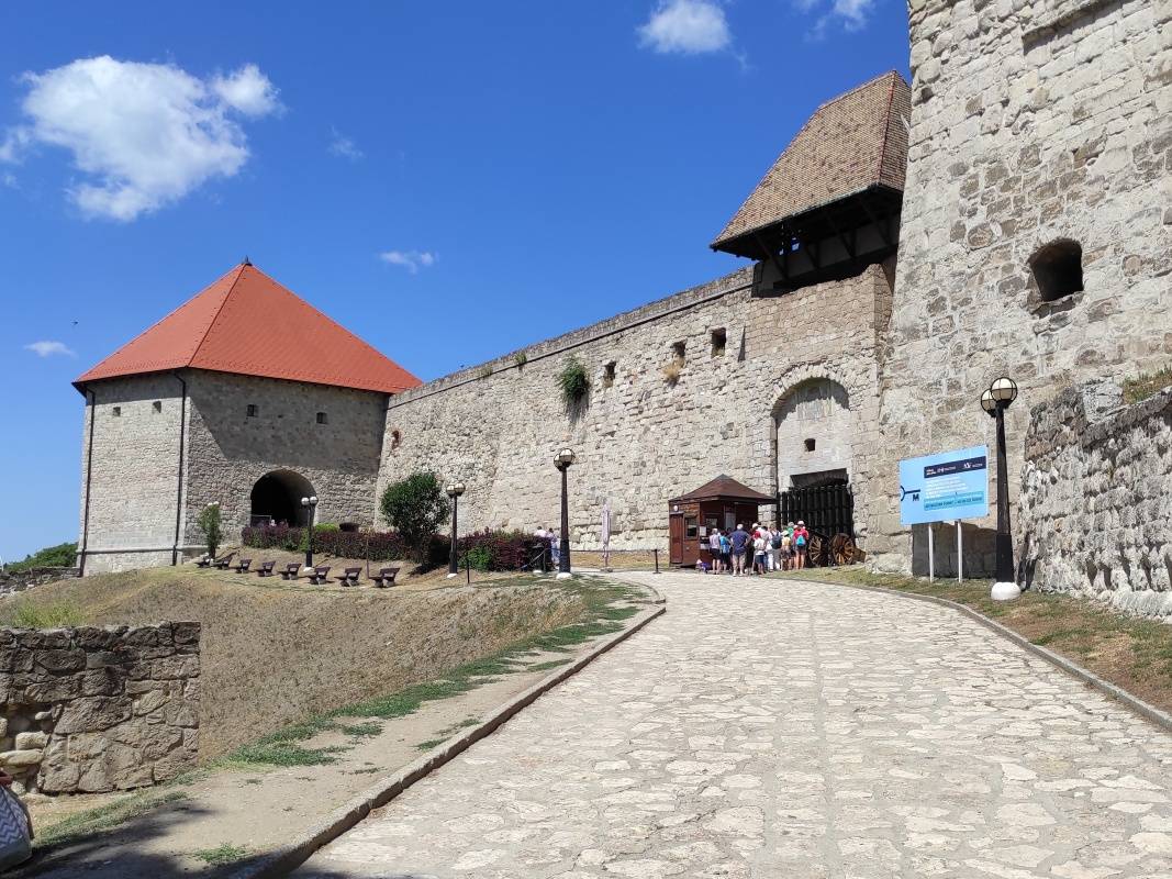 Egerský hrad - ideme kúpiť lístky