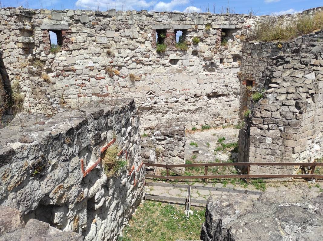 Egerský hrad - Dungeon  bastion za delami bol neprístupný