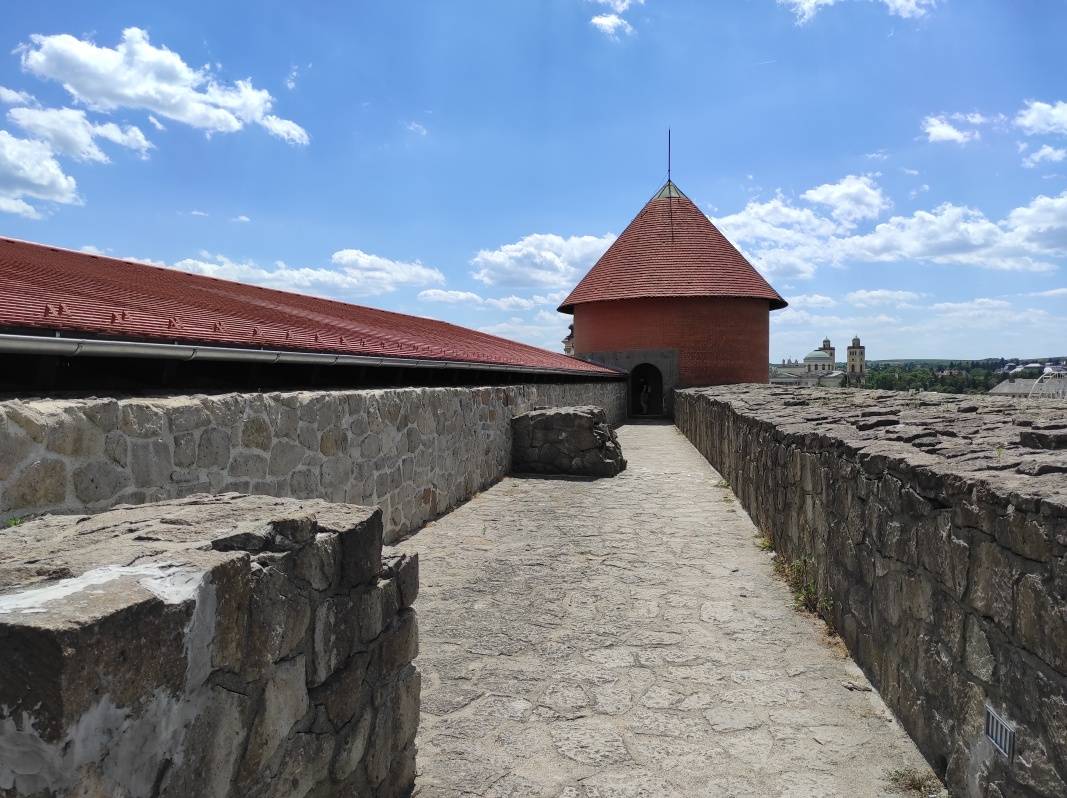 Egerský hrad - hradby za Obrazovou galériou
