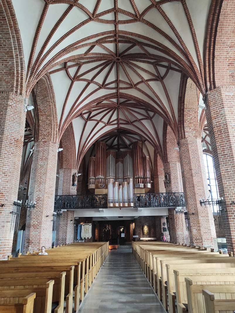 Bazilika sv. Brigity - pohľad od oltára