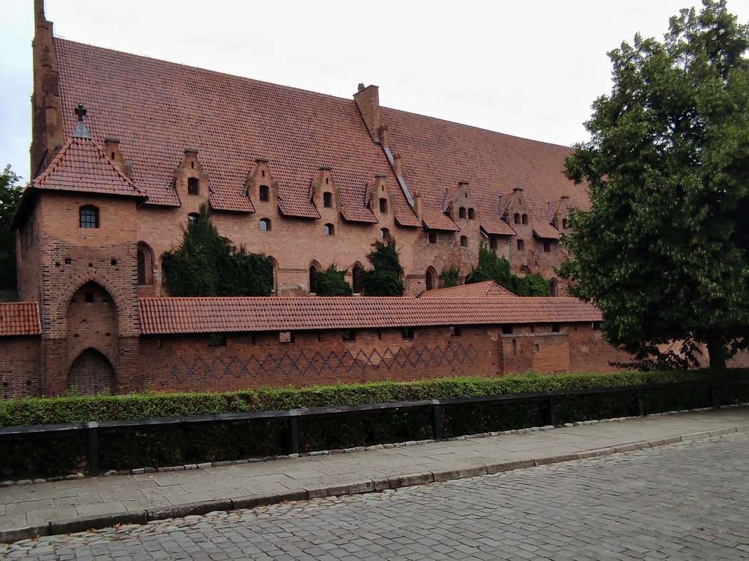 Stredný hrad