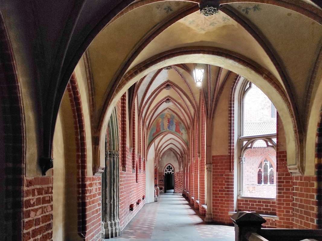 Krížová chodba poschodia Horného hradu