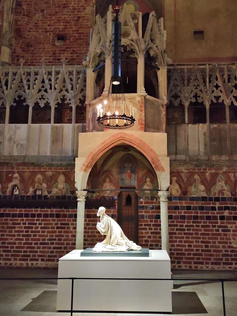 Hradný kostol Blahoslavenej panny Márie, 1344