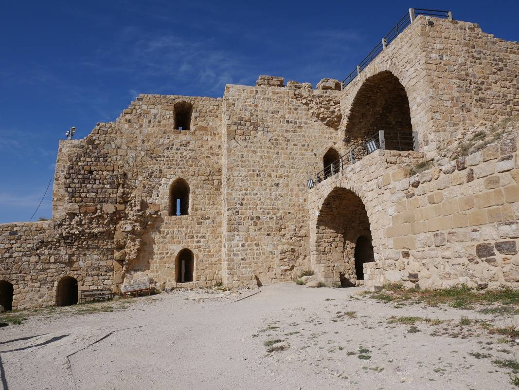 Hrad Karak - zachovalý vstup