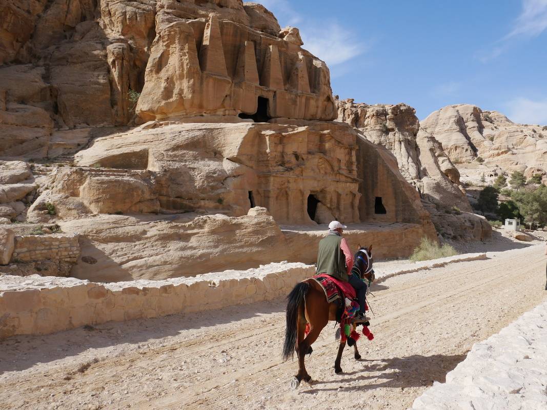 Bab as-Siq