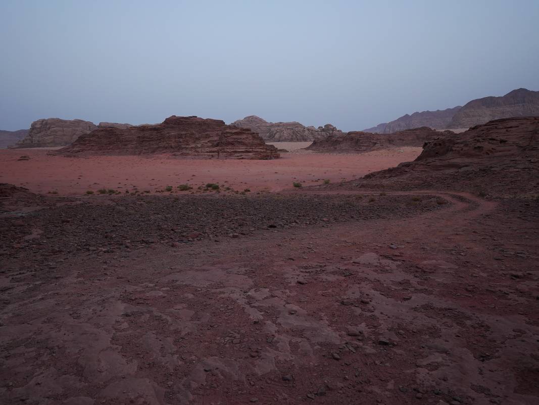 Cesta do Wadi Rum Base Campu