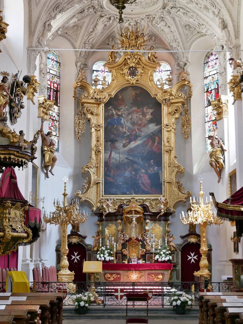 Kostel Panny Marie pod řetězem