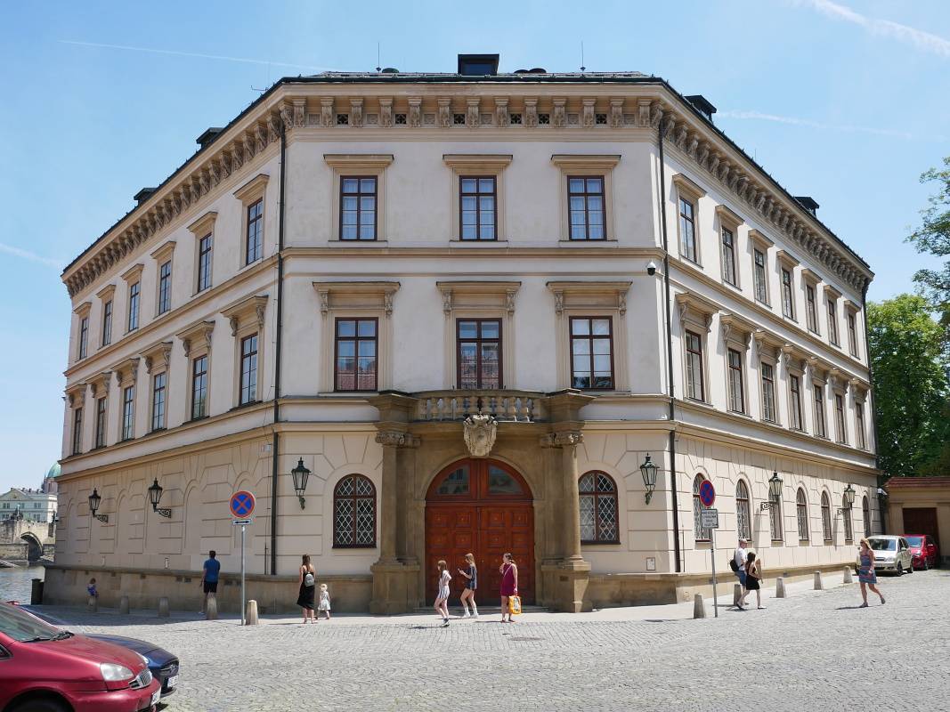 Lichtenštajnský palác