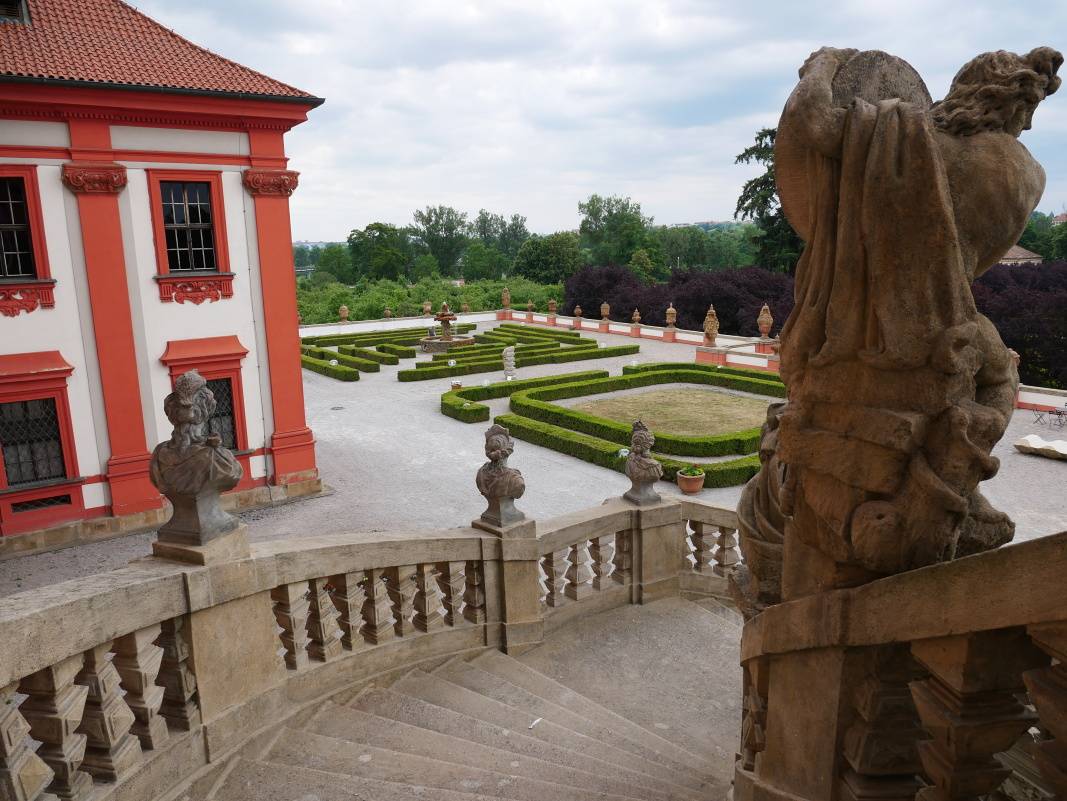 Trojský zámok - výhľad zo schodiska