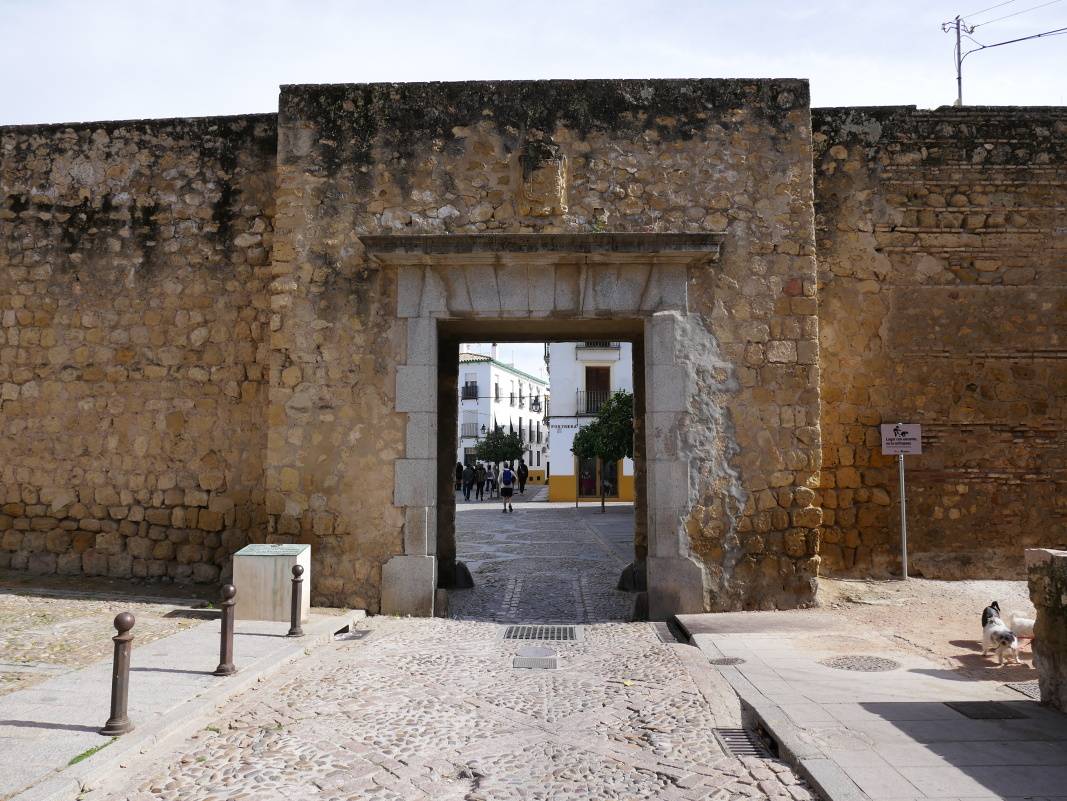 Puerta de Sevilla