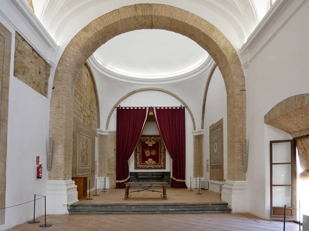 Mozajková sieň (Salón de los Mosaicos) - moazajky sú z rímsleho cirkusu na námestí Corredera