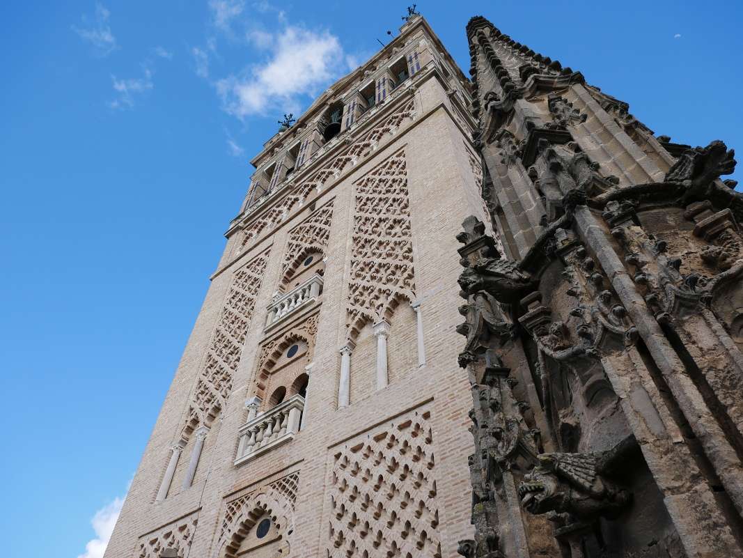 La Giralda na dosah