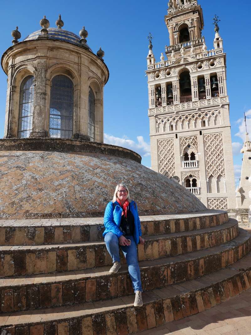 Kupola, La Giralda a Dáška