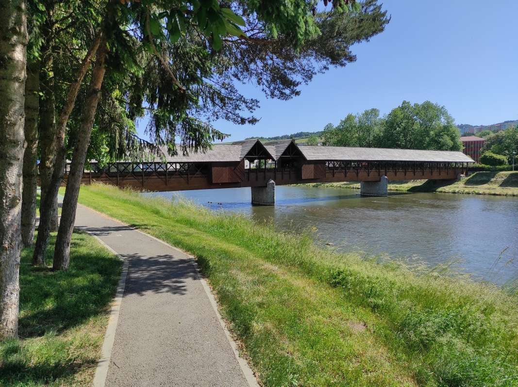 Kolonádový most