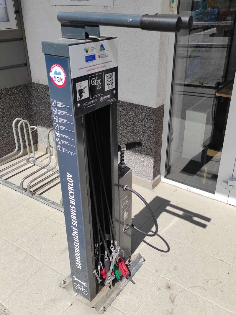 Samoobslužný servis bicyklov, paráda