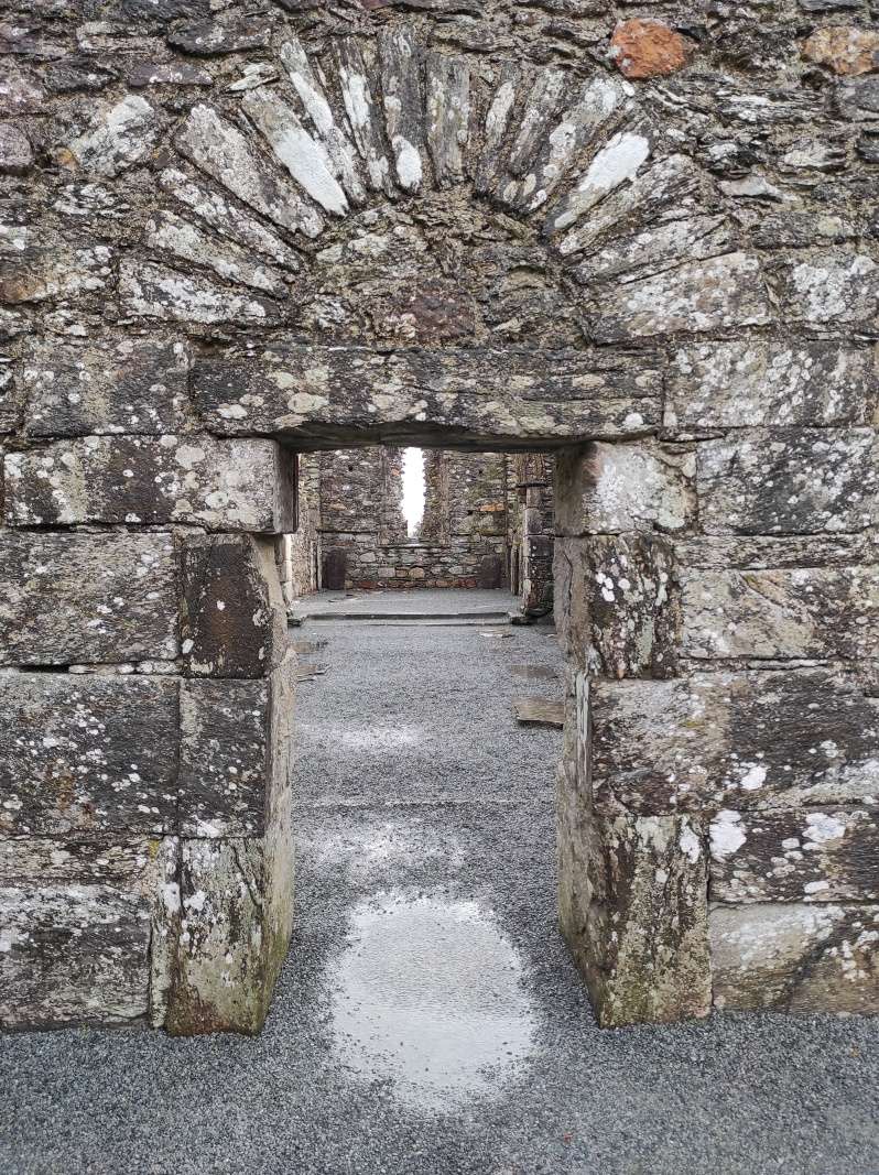 Glendalough - Katedrála sv. Petra a Pavla
