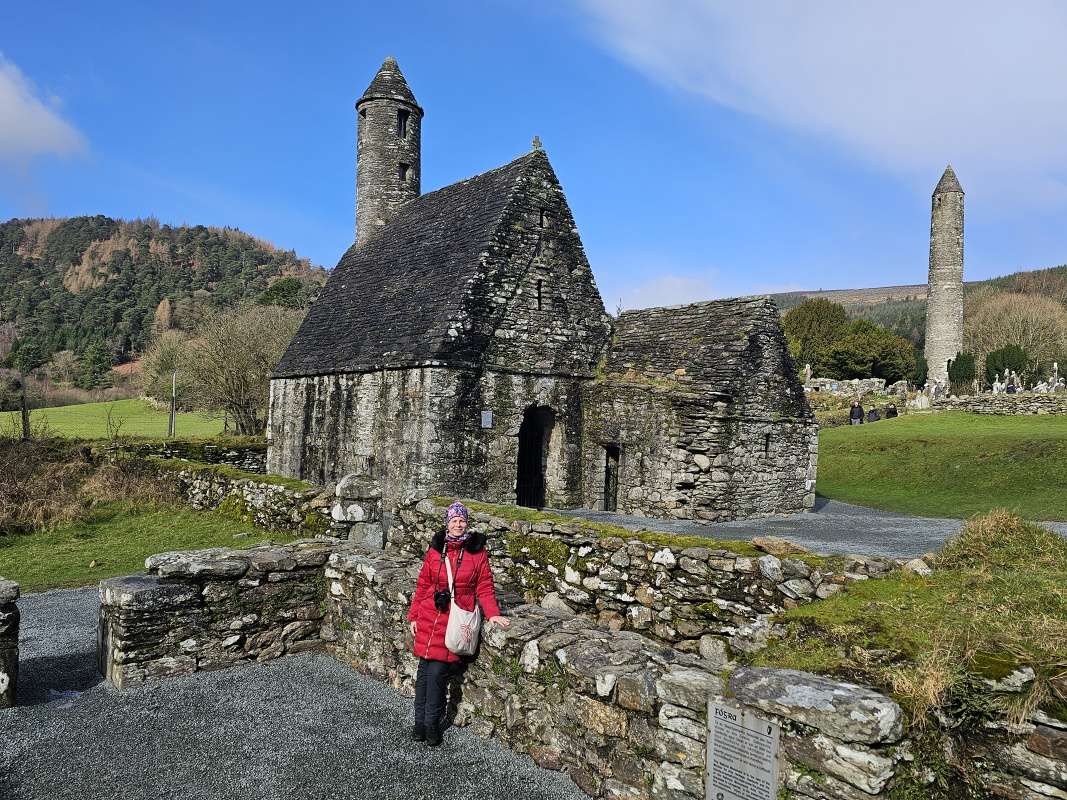 Glendalough - Kostol sv. Kevina a Okrúhla veža