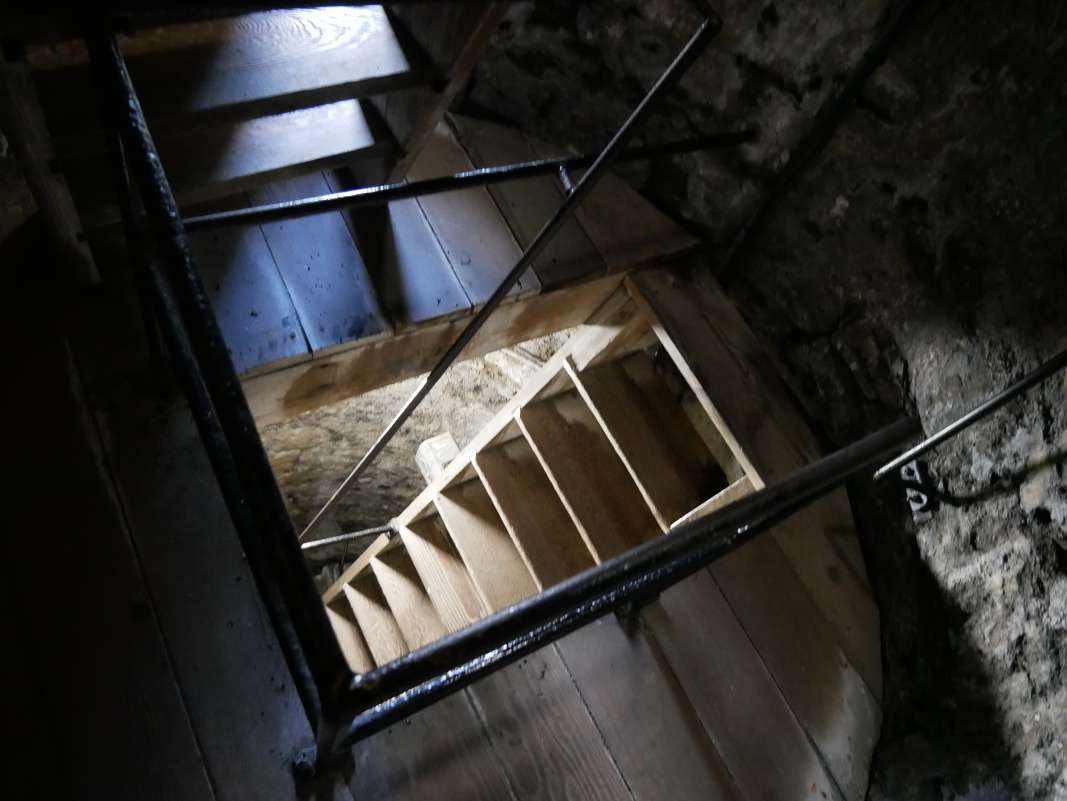 Kilkenny - Katedrála St. Canice, lezieme dole z Okrúhlej veže