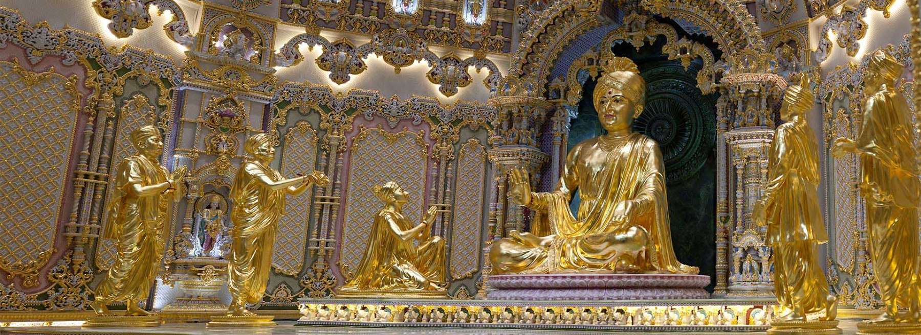 Akshardham - Swaminarayan a ďalší učitelia hinduizmu v Mandire