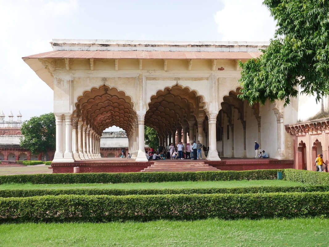 Diwan-i-Aam, Verejná sieň