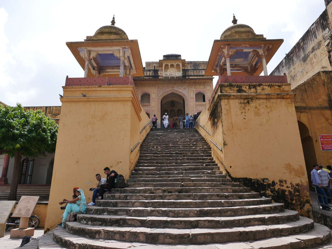Amber Fort - Jaleb Chowg - Levia brána na Druhé nádvorie