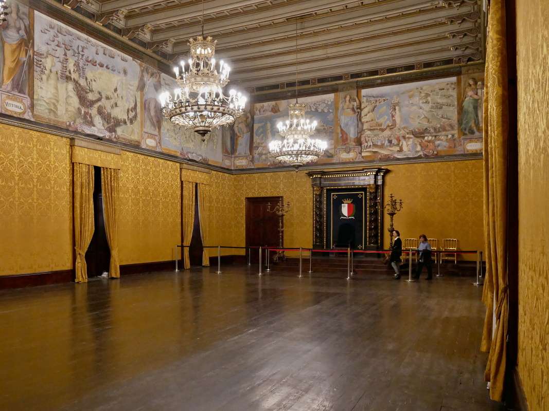 Veľmajsterský palác - Trónna sála
