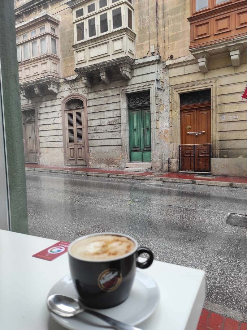 Kávička v Malabar Café