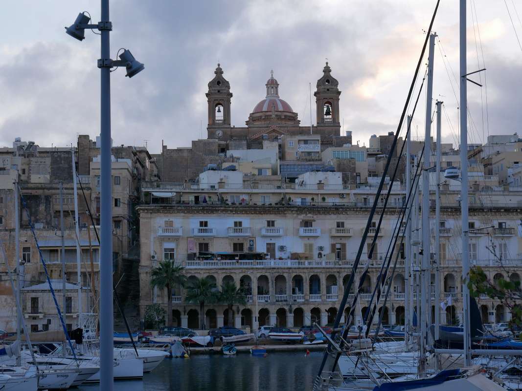 Birgu - výhľad na Sengleu