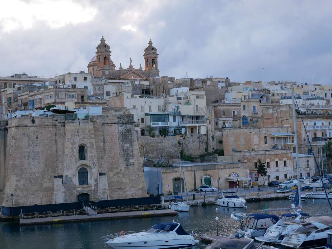 Birgu - výhľad na Sengleu