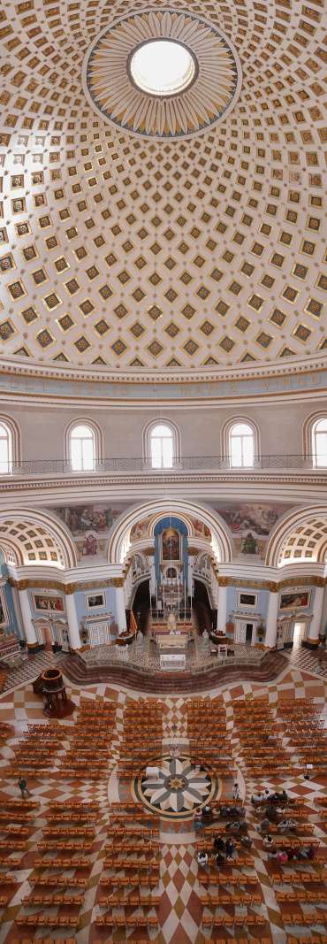 Rotunda v Moste