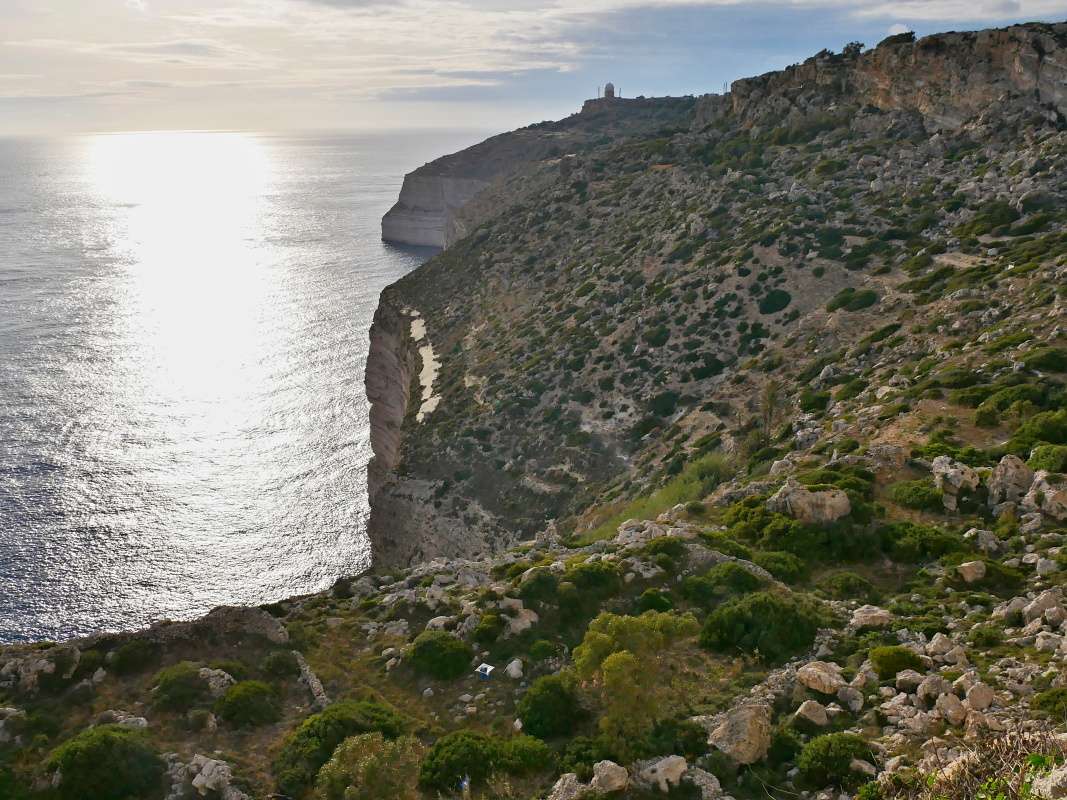 Rabat - Dingli Cliffs, výhľad vpravo  (Malta za chrbtom)