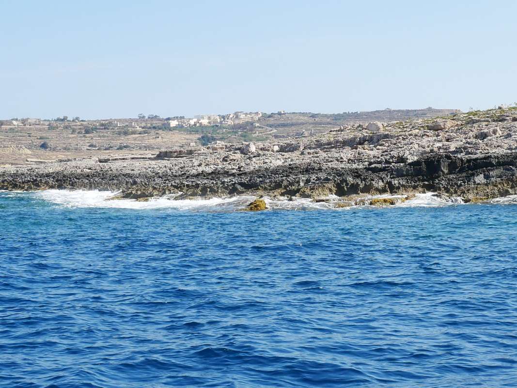 Plavba z Cirkewwy na Comino