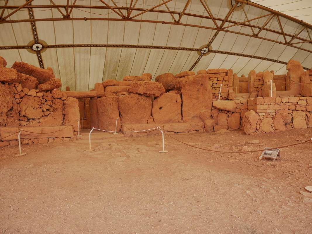 Megalitický chrám Mnajdra, slnečný chrám, 3000 - 2500 pred n.l.