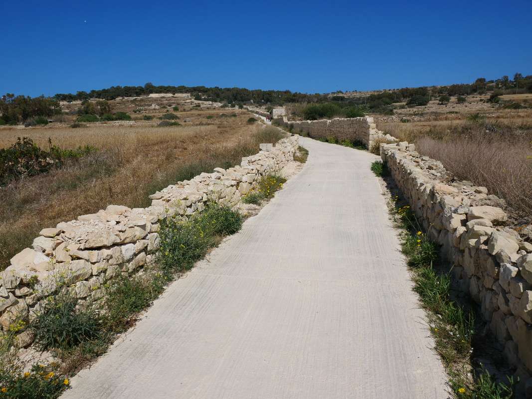 Cesta na St. Peter Beach