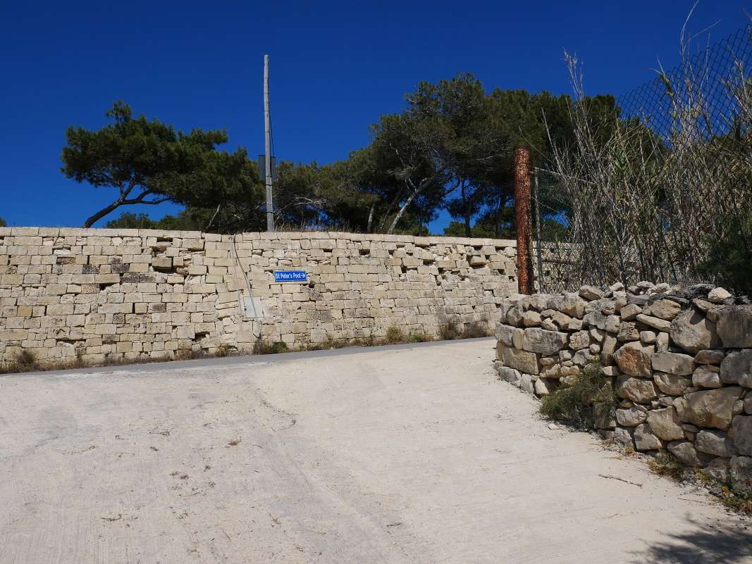 Cesta na St. Peter Beach