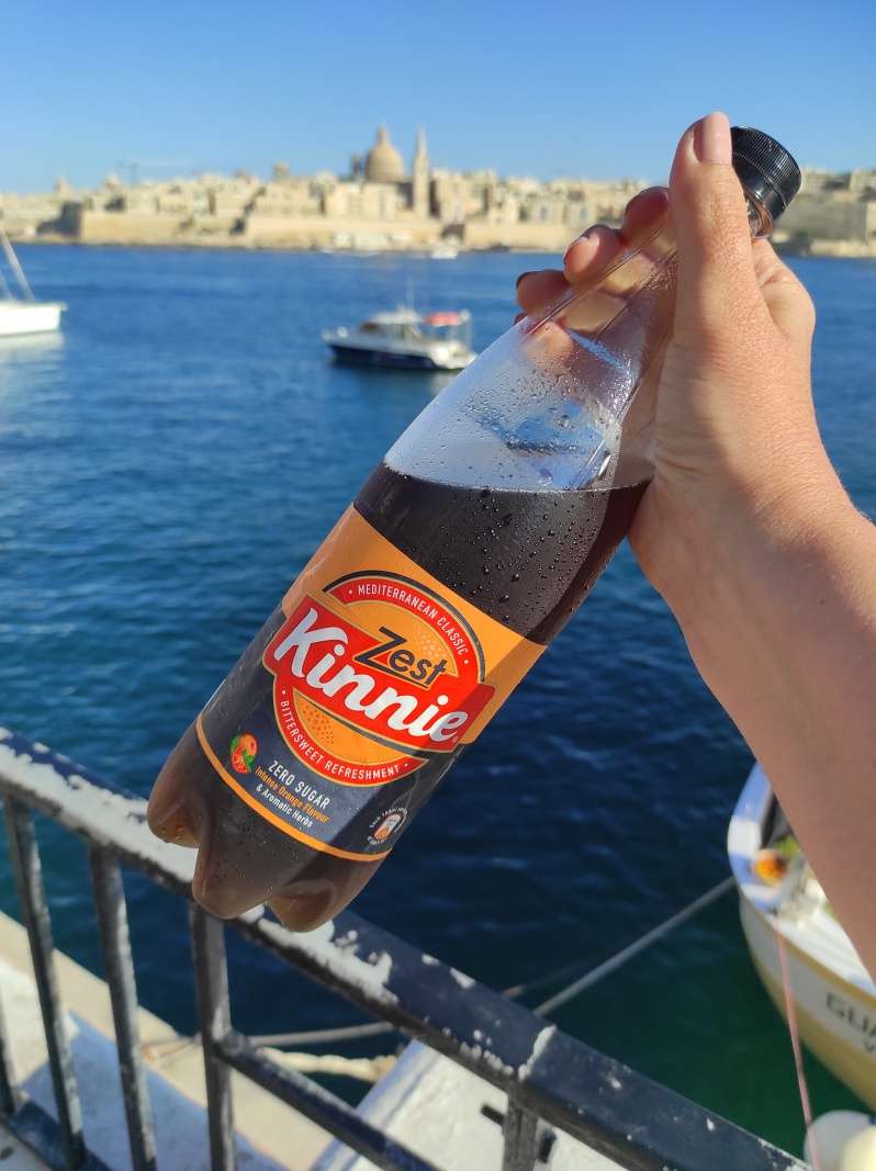 Kinnie patrí k Malte
