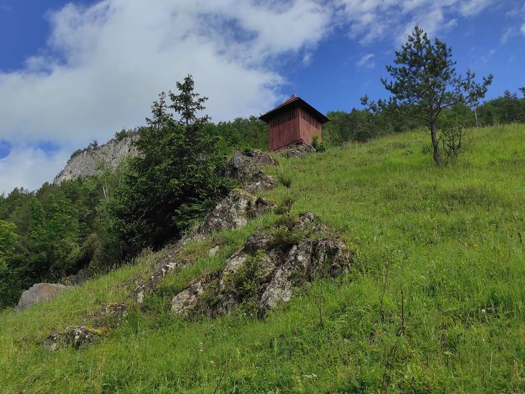 Poráčska dolina, naspäť popod Kaplnku