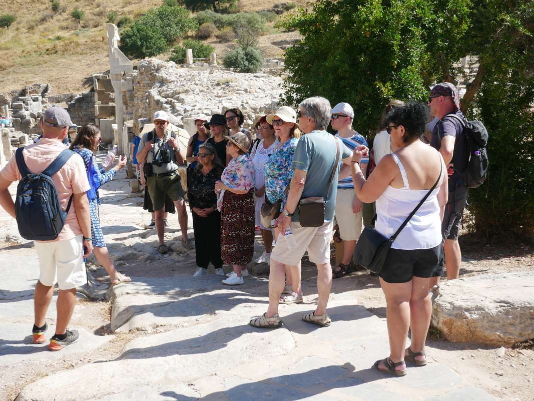 Naša skupinka na Domitian ulici