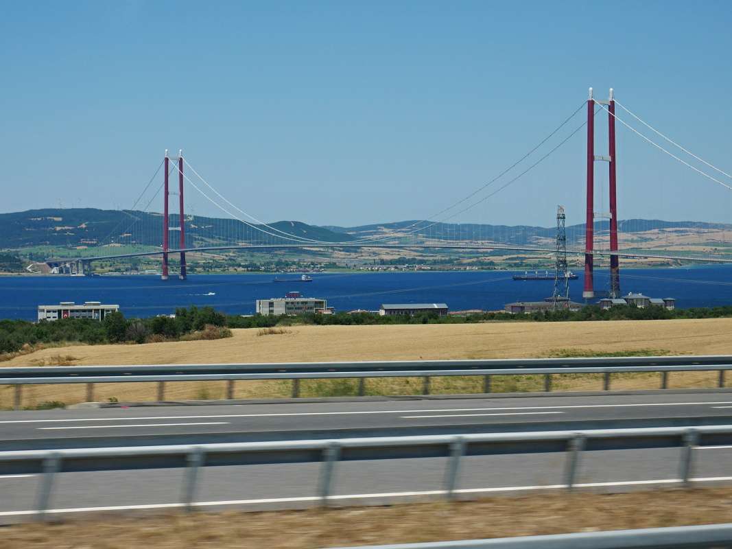 Çanakkale Bridge ponad Dardanely