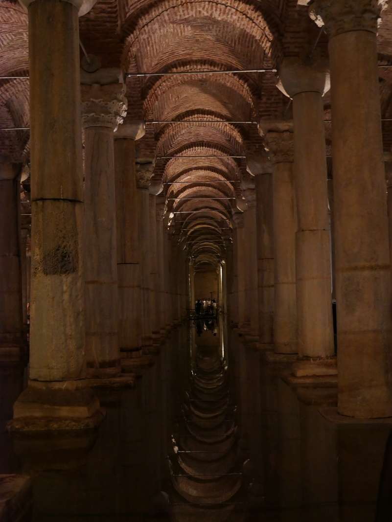 Bazilika Cisterna