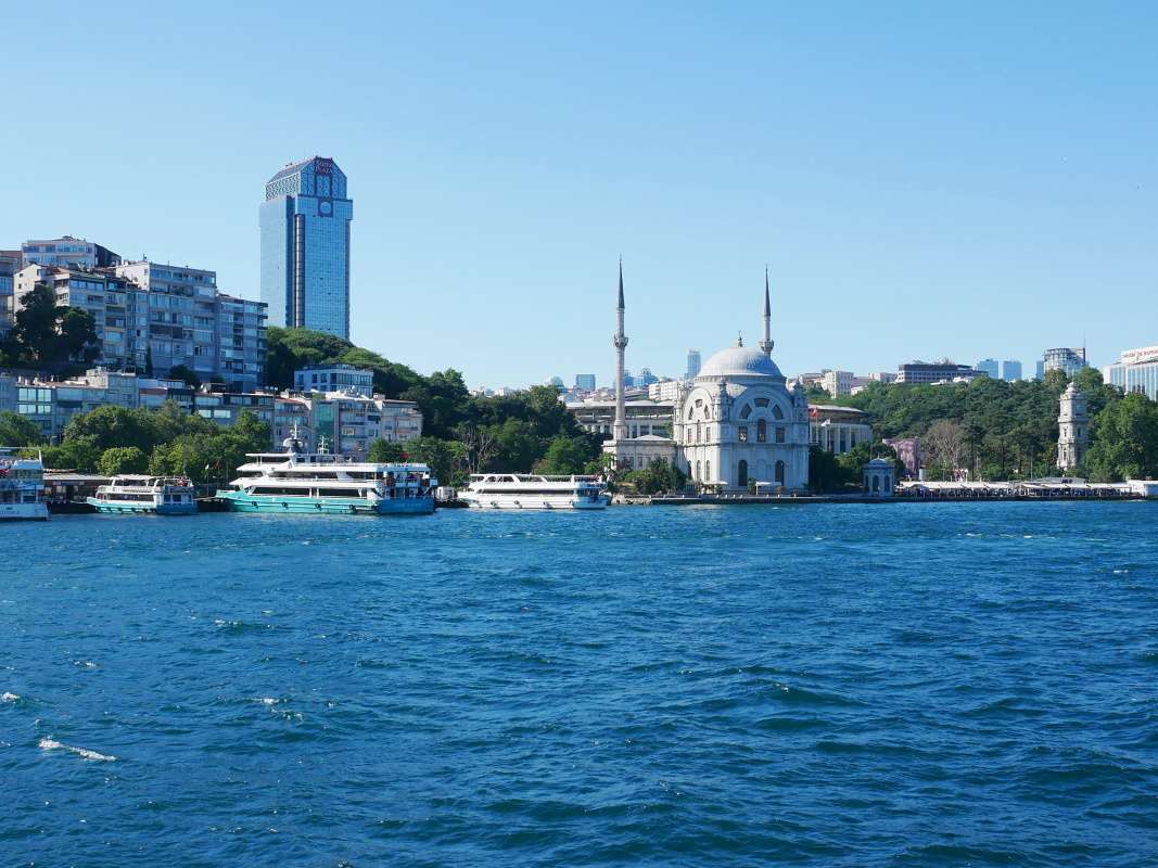 Dolmabahçe mešita