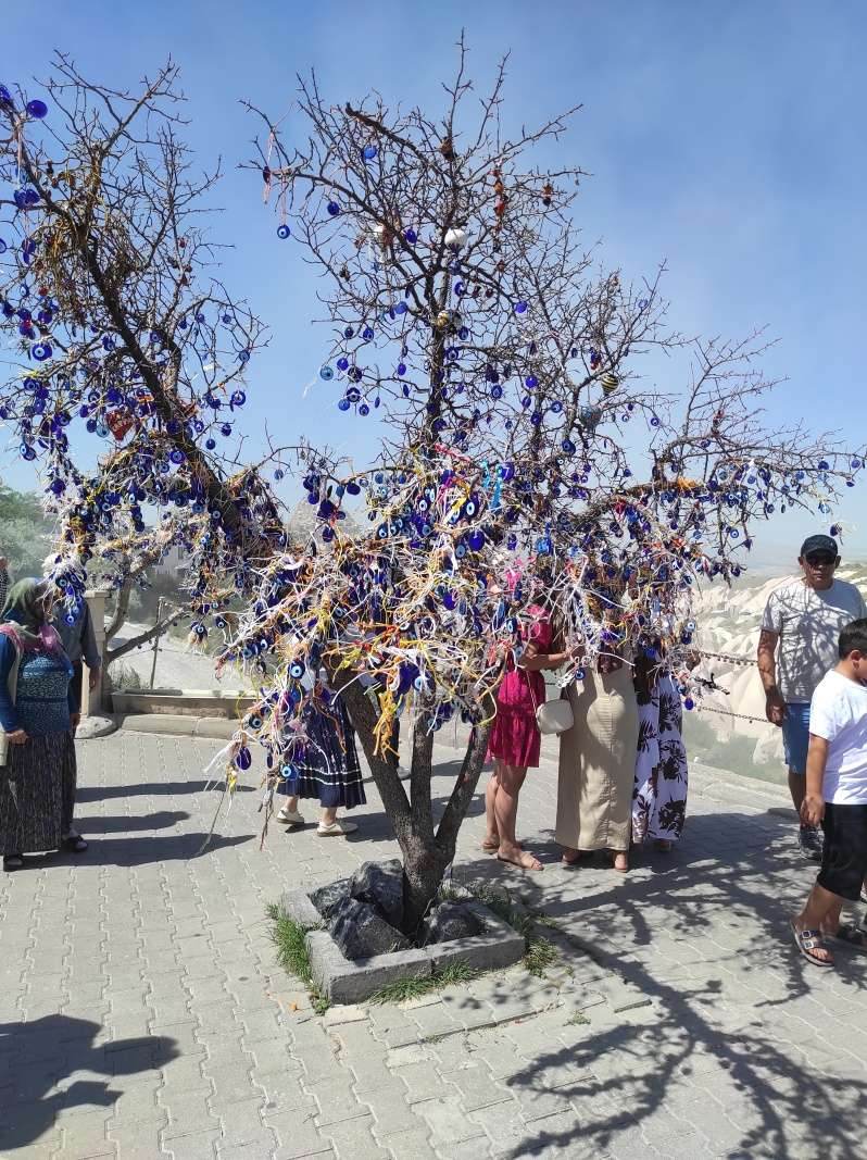 Holubie údolie - hrad Uçhisar Kalesi