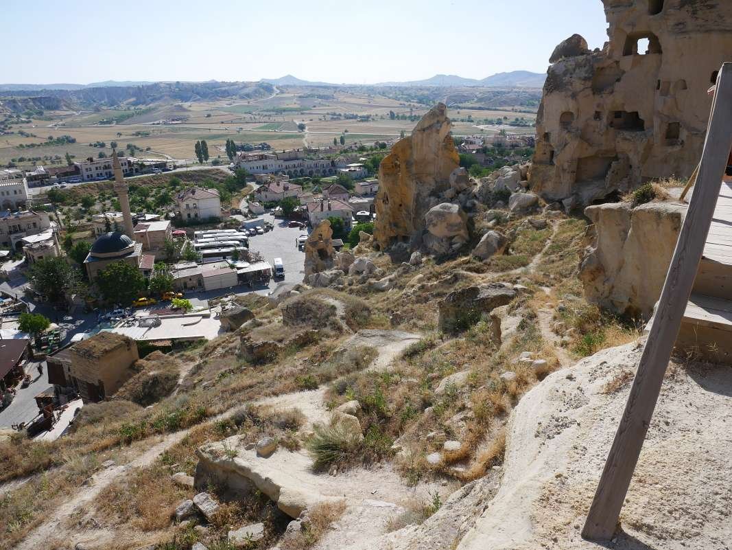 Çavuşin pod kaplnkou ...