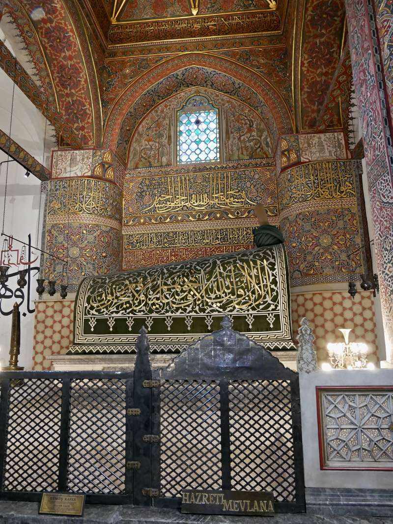 Konya, hrobka Mevlanu
