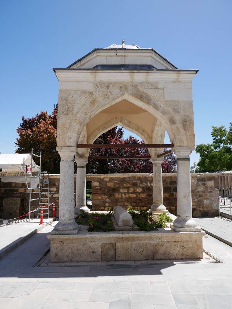 Konya, Mevlana múzeum, hrobky